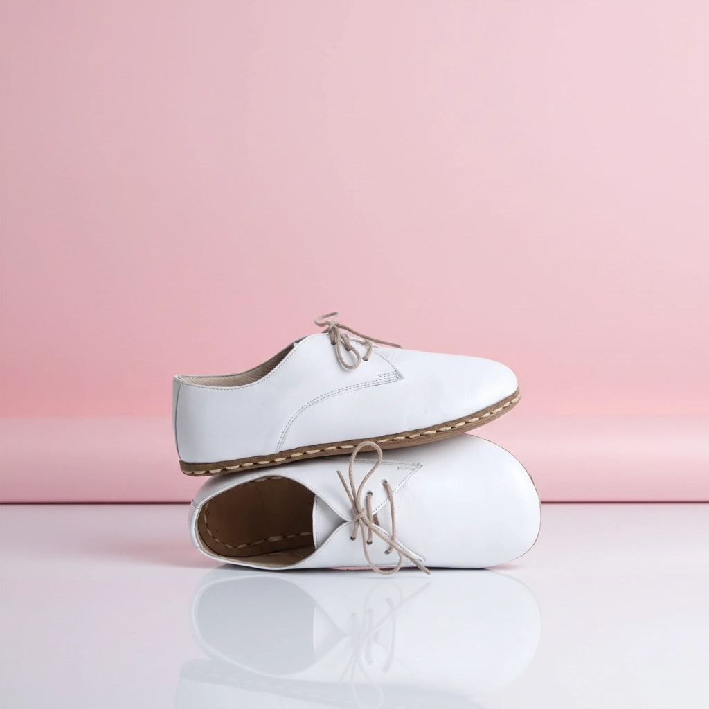 Women’s White Barefoot Oxford – Grounding