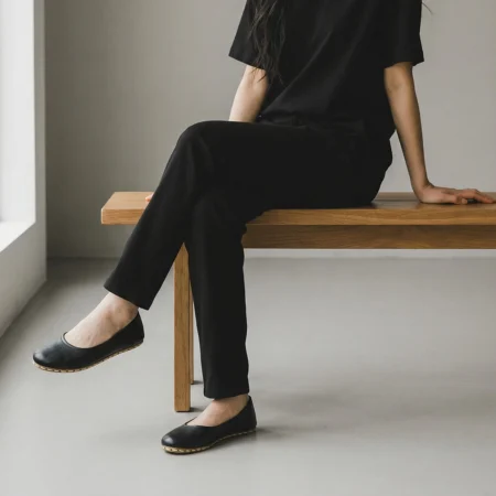 Siyah Hakiki Deri Barefoot Kadın Babet – Topraklamalı Ayakkabı