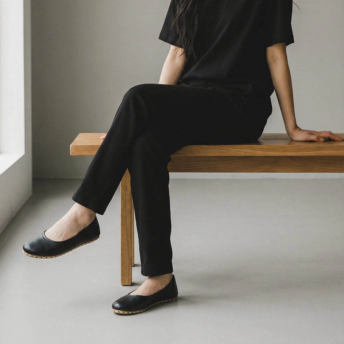 Siyah Hakiki Deri Barefoot Kadın Babet – Topraklamalı Ayakkabı