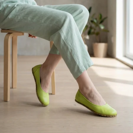 Kadın Özel Fıstık Yeşili Deri Barefoot Babet – Topraklamalı Bufalo Derisi Taban