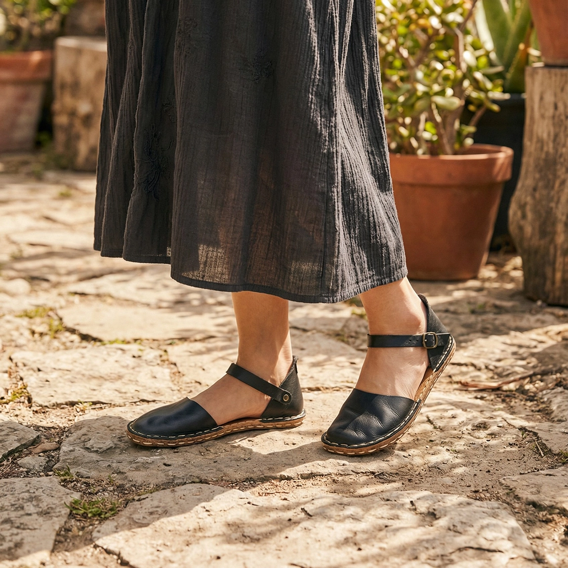 Barefoot Kadın Sandaleti Siyah Hakiki Deri – Minimalist Tasarım - Görsel 2